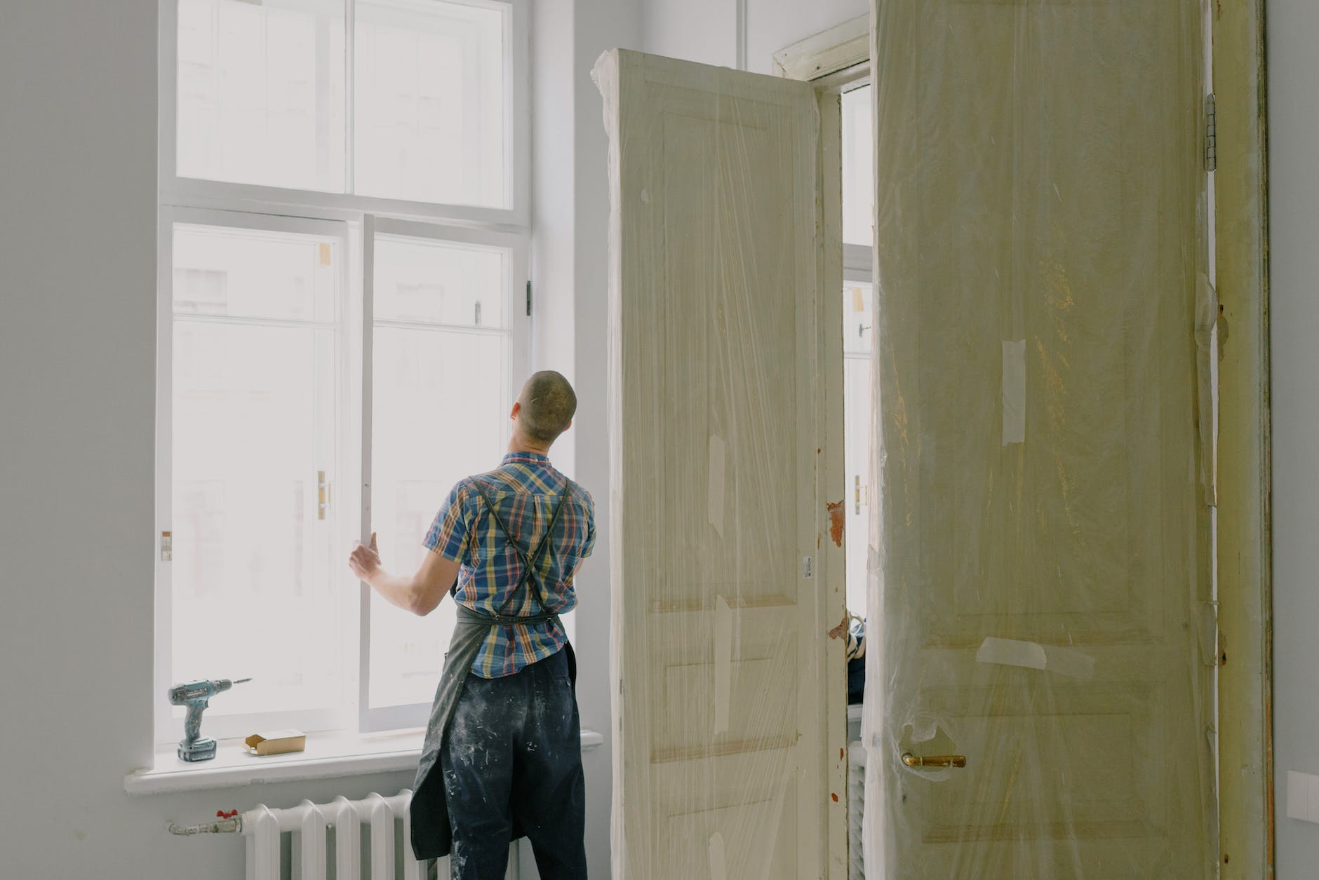 Read more about the article 7 Tips for Maximizing Natural Light in Your Apartment.