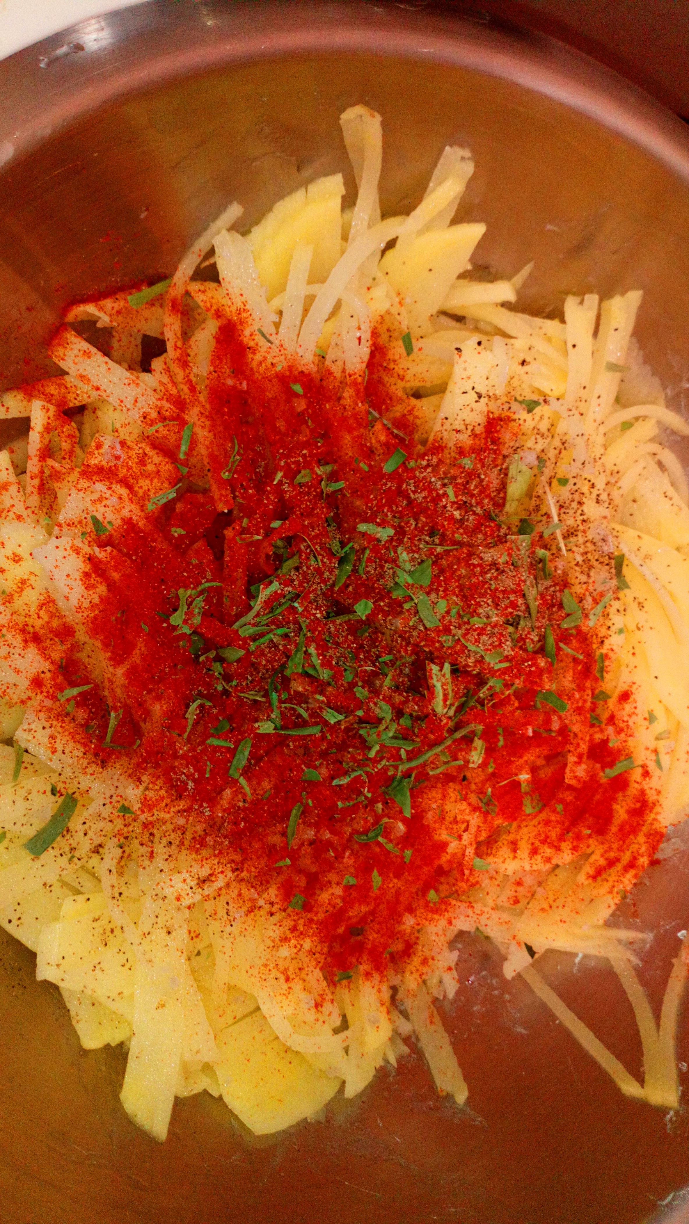 Assaisonner sel, poivre ,paprika. Season asalt pepper and paprika