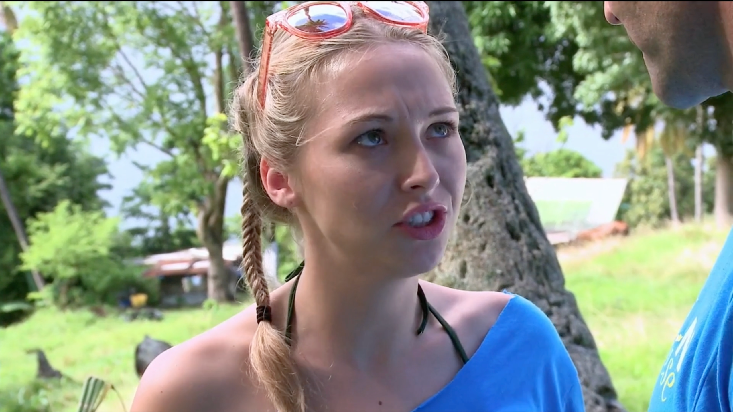 Sammi Barber – Honeymoon in Paradise 10 — Sammi on screen