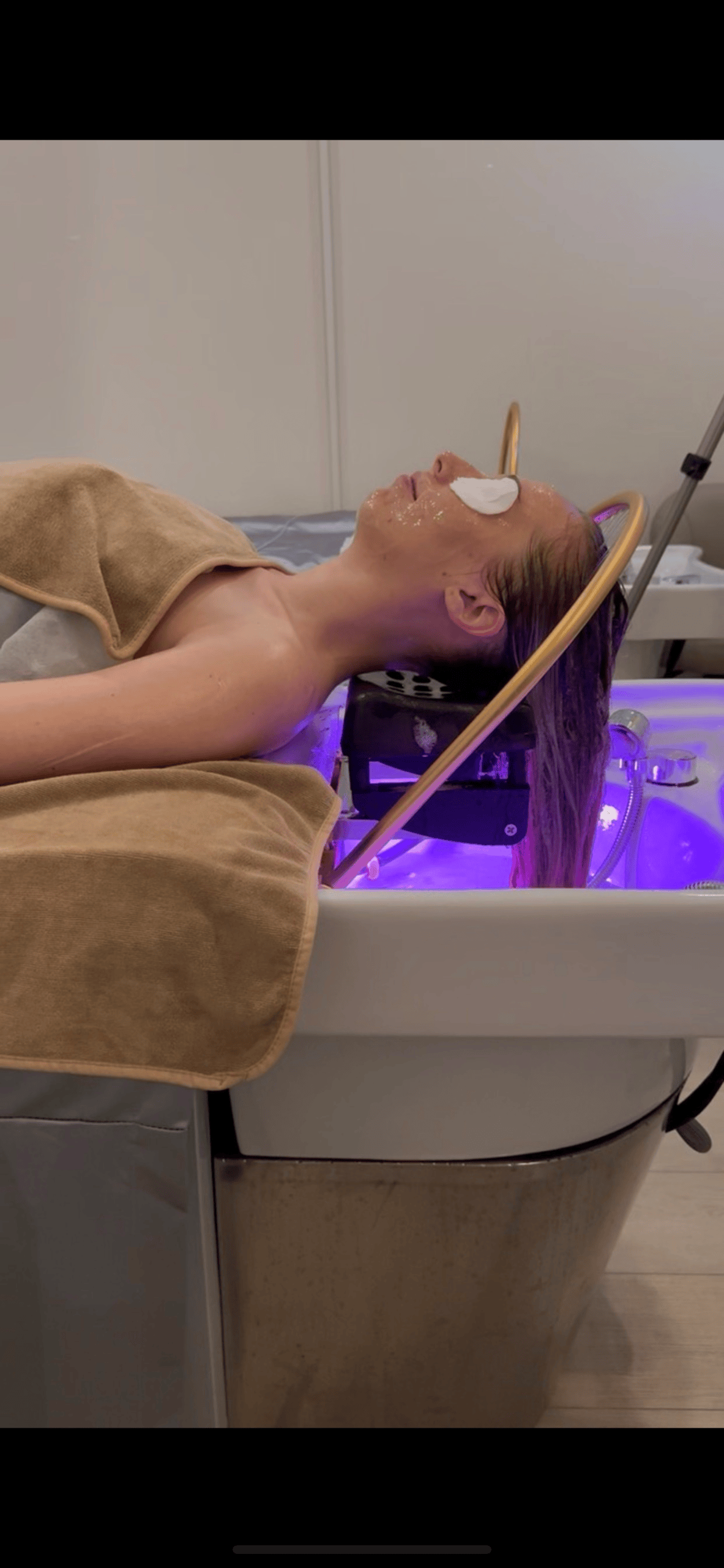 NuLux Nails & Head Spa — Beauty & Wellness · Hosted Experience
