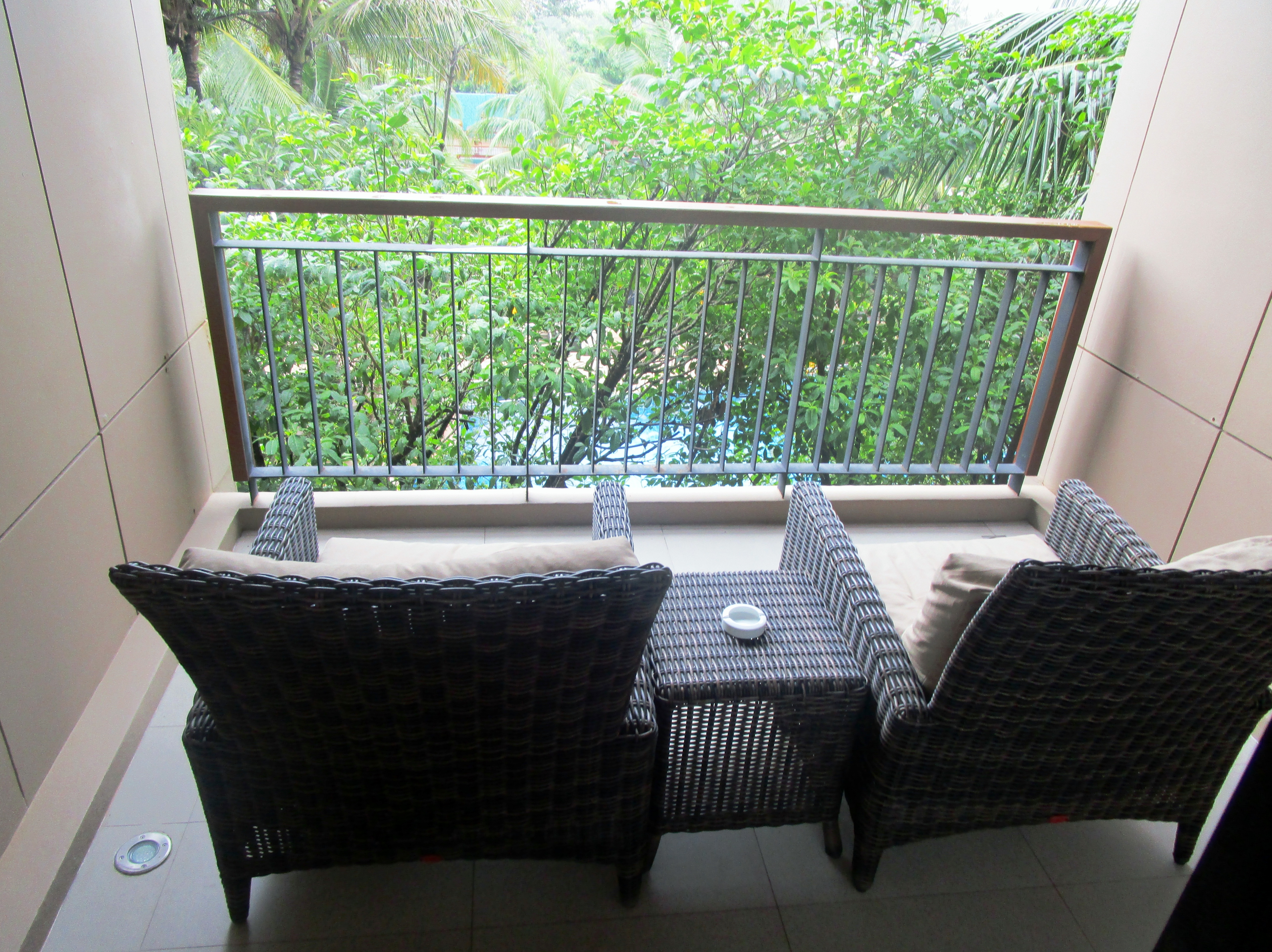 Balcony Bathing