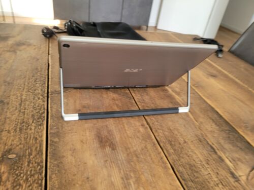 Acer Switch Alpha 12 SA5-271 N16P3 , Win 10, i5-6200U, 4GB RAM, 256GB SSD - Görsel 4