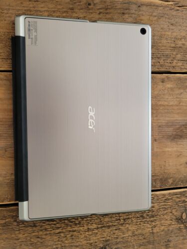 Acer Switch Alpha 12 SA5-271 N16P3 , Win 10, i5-6200U, 4GB RAM, 256GB SSD - Görsel 6