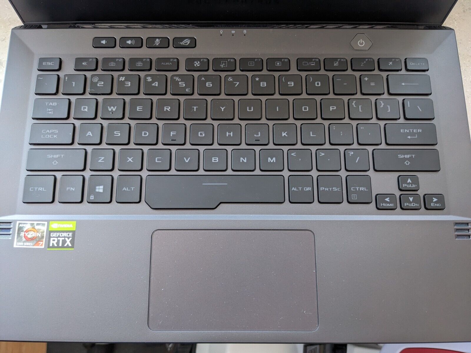 Zephyrus G14 GA401QM Gaming Laptop 120Hz RTX3060 Ryzen7 AniMe Matrix™ - Görsel 10