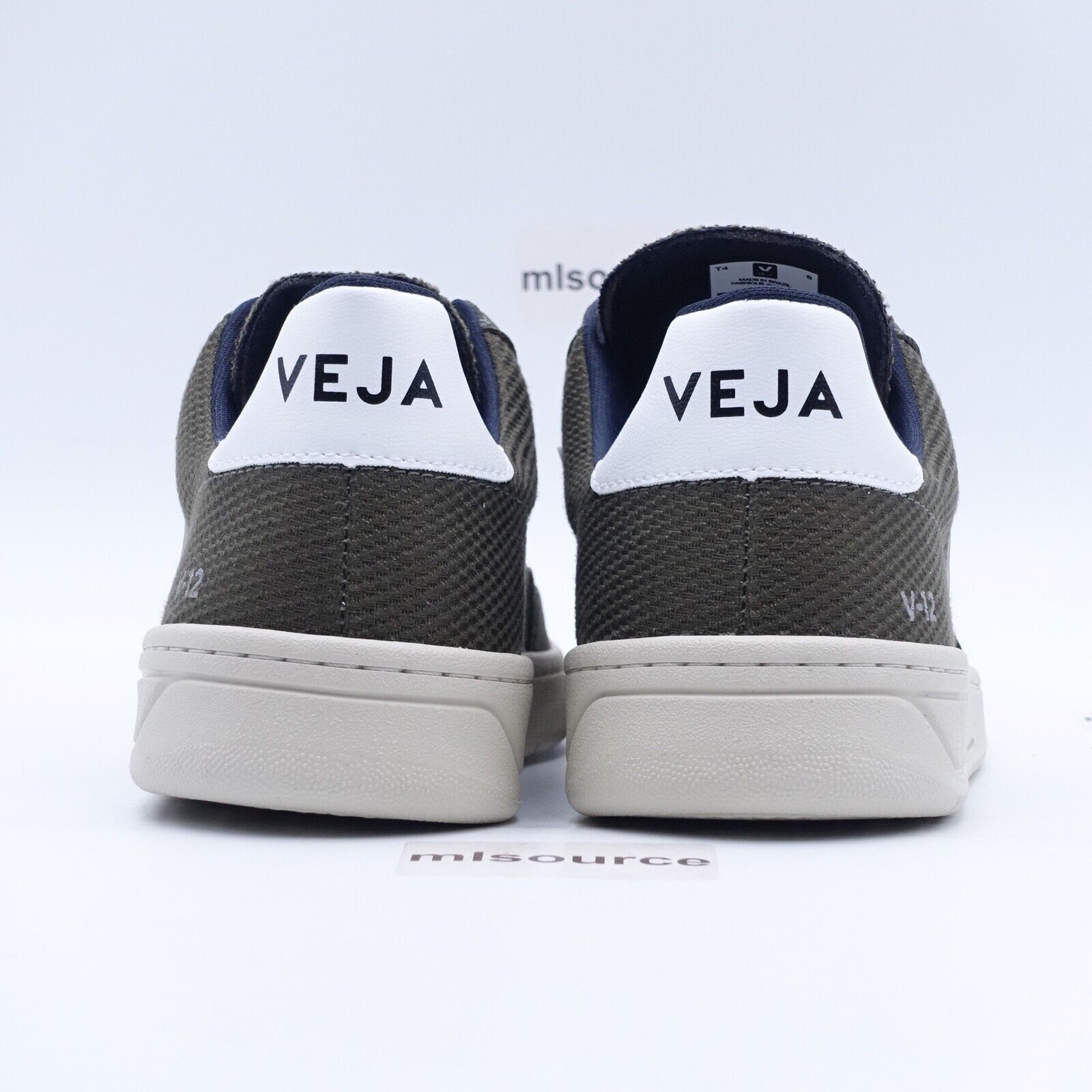 Size 10 Men's / 43 EUR Veja V-12 B-Mesh Sneaker XD0102820B Olive/White - Görsel 5