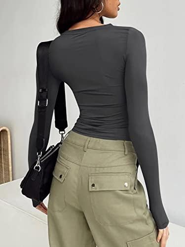 Trendy Queen Womens Long Sleeve Shirts Basic Spring Crop Tops Fall Fashion Layering Slim Fitted Y2k Tops - Görsel 3