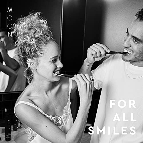 MOON Soft Bristle Toothbrushes, White and Black Sleek Design, Gentle Cleaning, Ideal for Daily Oral Care, Soft Bristles for Comfortable Use, (4 Pack) - Görsel 5