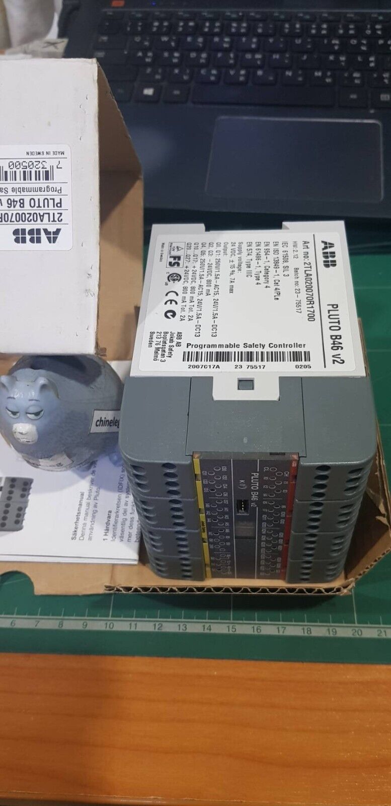 ABB  Pluto B46 V2 2TLA020070R1700 Programmable Safety Controller PLC  NOB - Görsel 8