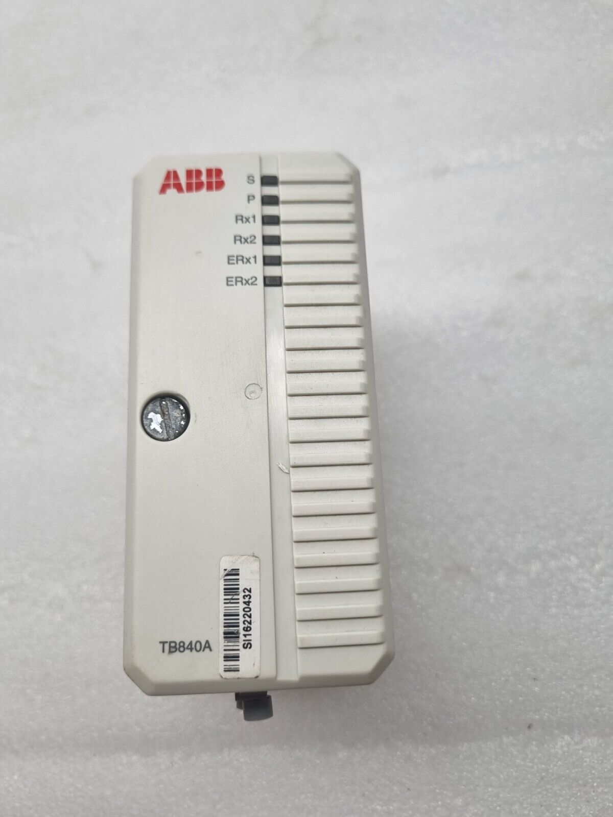 ABB TB840A 3BSE037760R1 PR:B Modulo PLC TB 840 A Modulo S800 Cluster Modem - Görsel 1