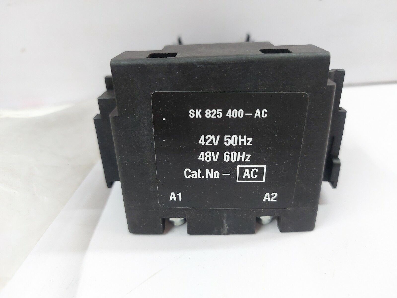ABB SK825400-AC Kh 210 Operating Coil 48V 60Hz - Görsel 2