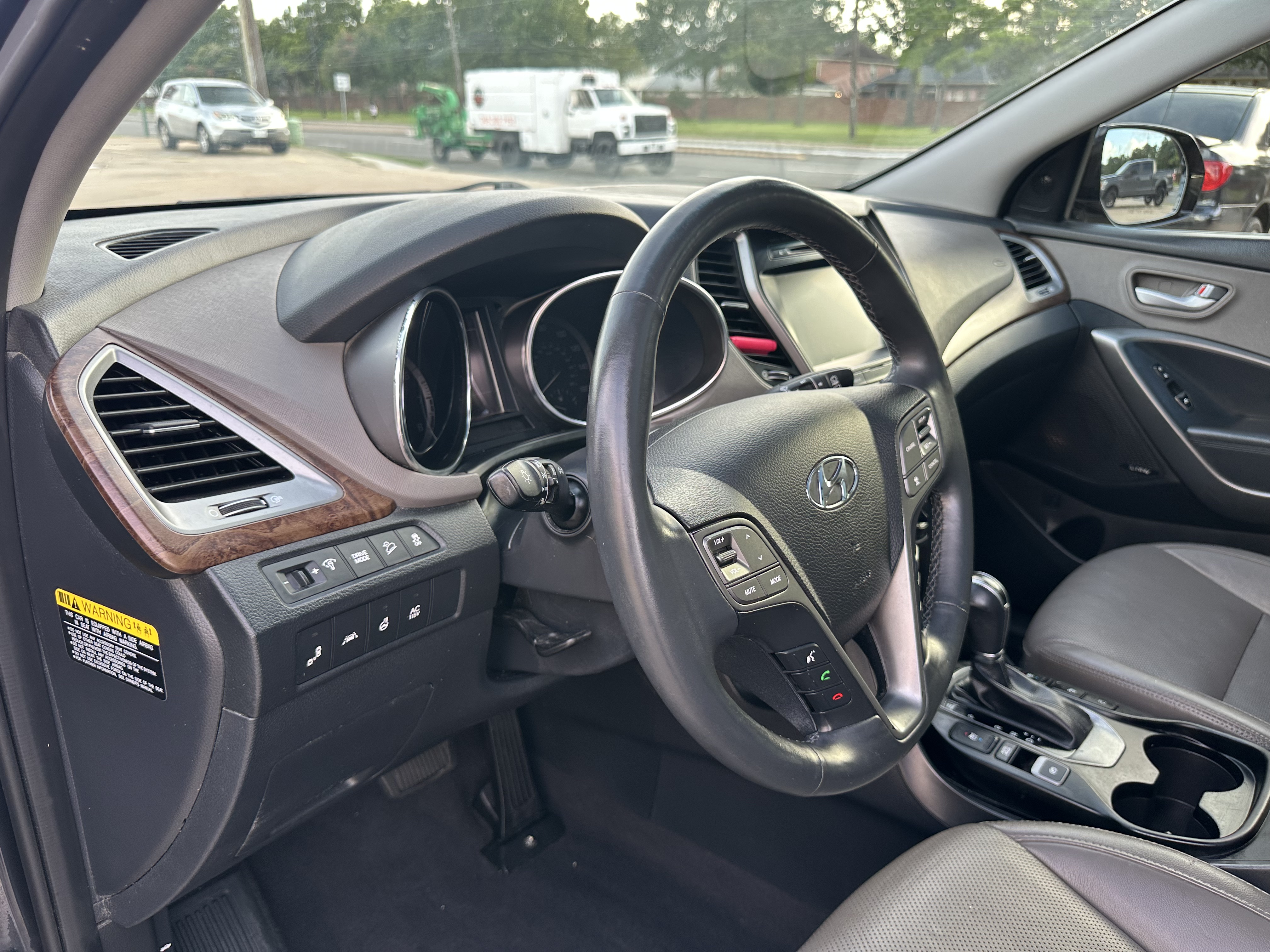 2017 Hyundai Santa Fe SE Ultimate Sport Utility 4D