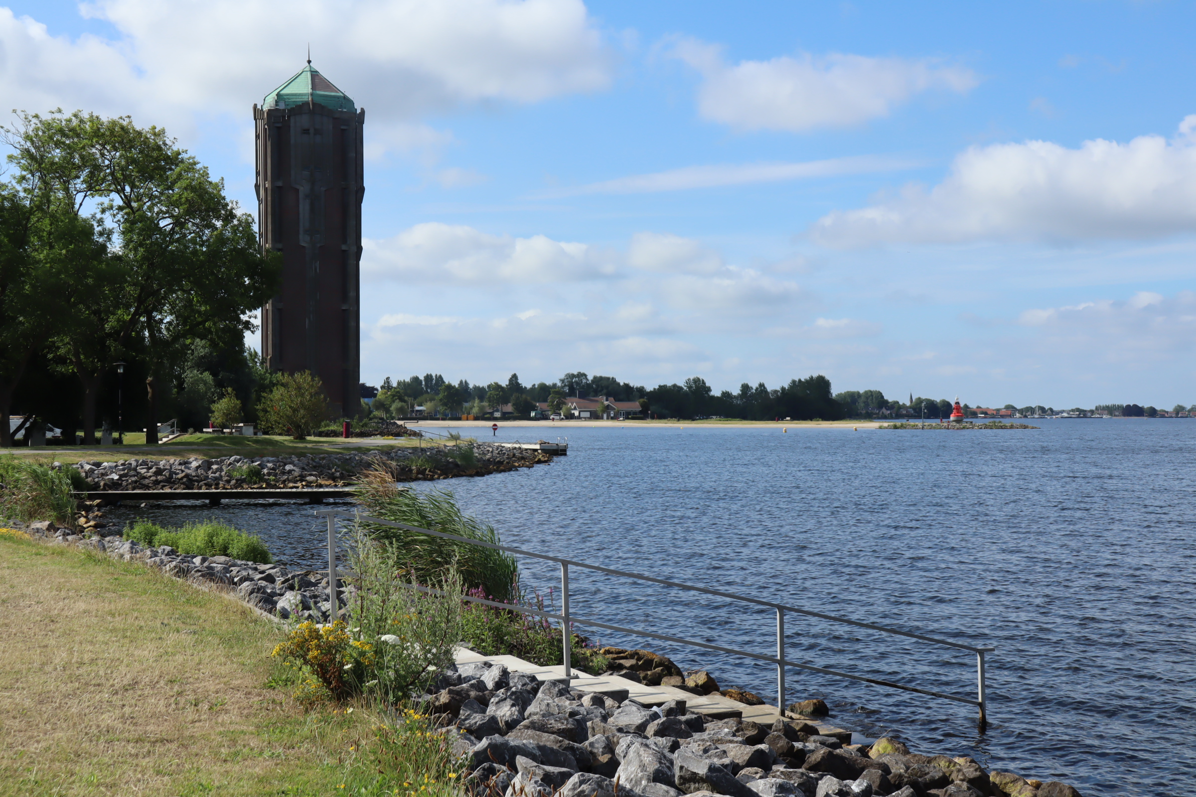 Pelgrimspad, kaarten 7–9, Westeinderplassen, verder onderweg