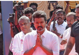 கட்சி நிர்வாகிகளை தனித்தனியாக நேர்காணல் செய்யும் விஜய்?