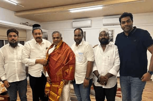 விஜயின் கட்சிக்கு முதன்முதலாக கிடைத்த மற்றுமொரு கட்சியின் ஆதரவு