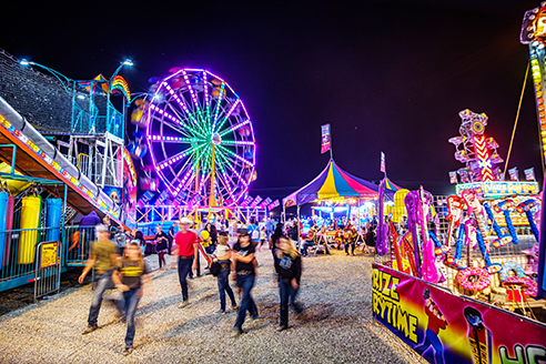 Fair goes crazy with crowds, activity