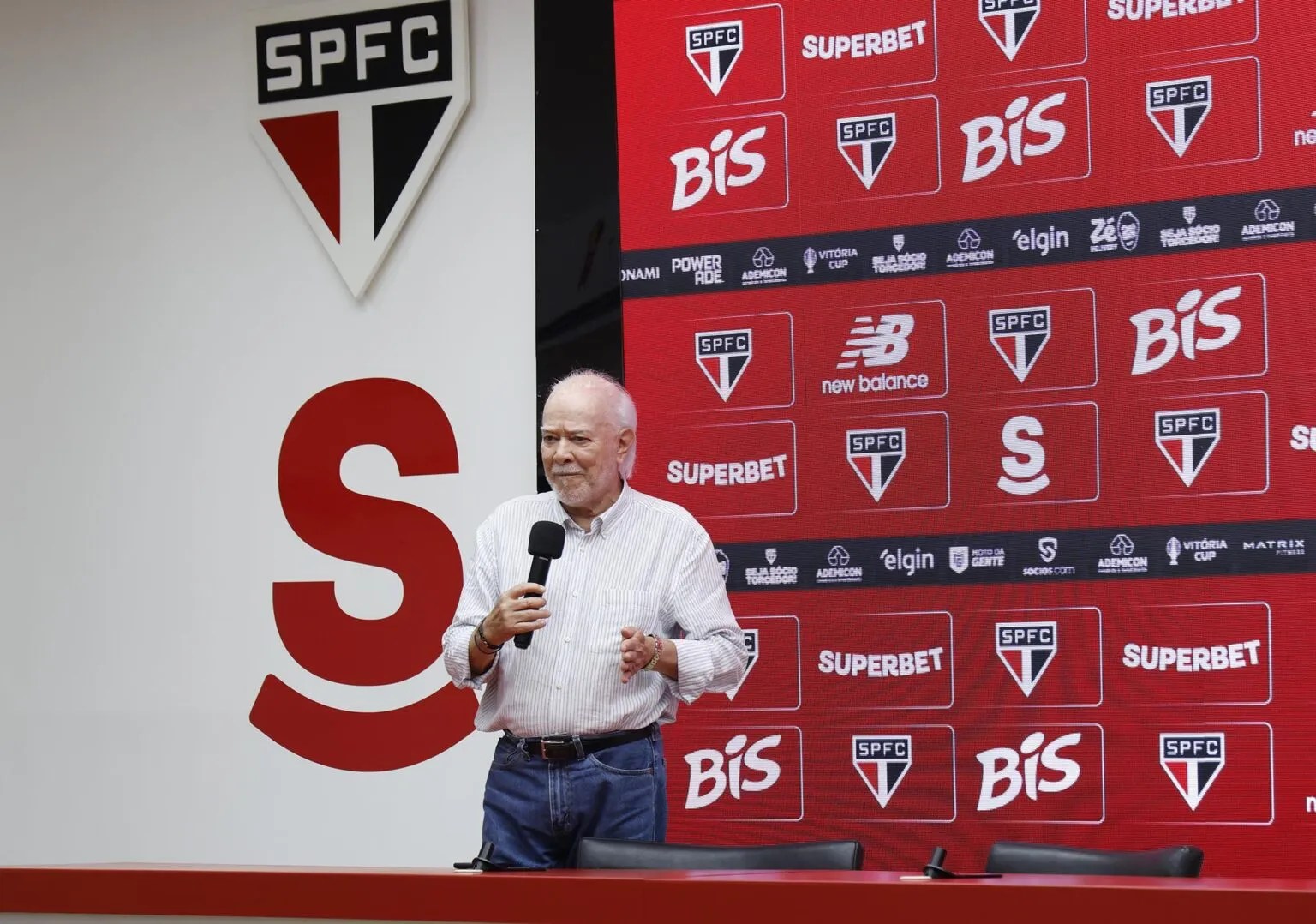 Massis completa 50 dias como Presidente do São Paulo e atinge economia de R$ 16 milhões | Blog do São Paulo