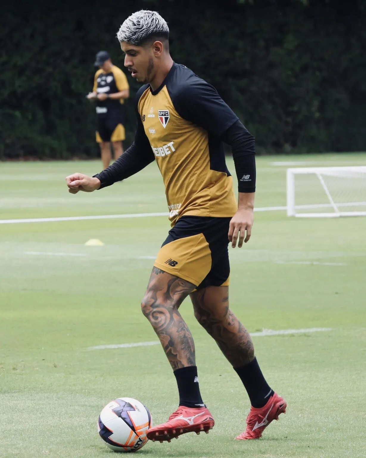 São Paulo deve ter ao menos 3 reforços e 2 baixas certas no São Paulo | Blog do São Paulo