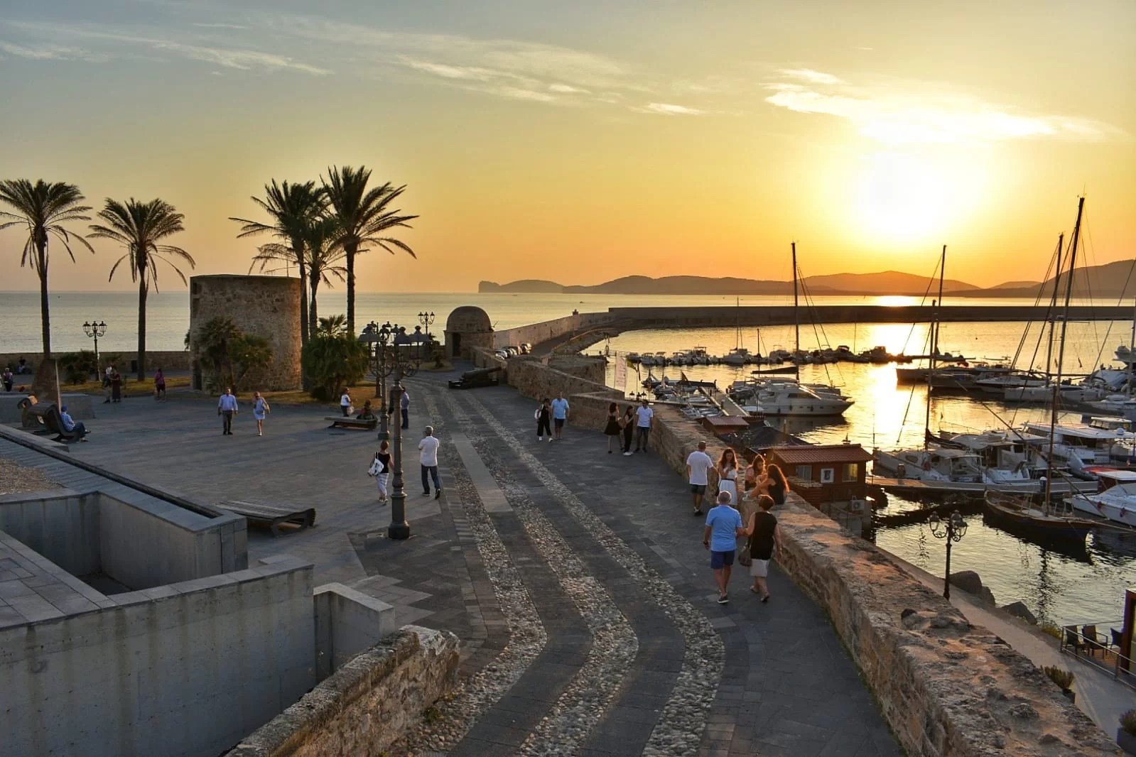Le Migliori Spiagge Di Alghero E La Riviera Del Corallo