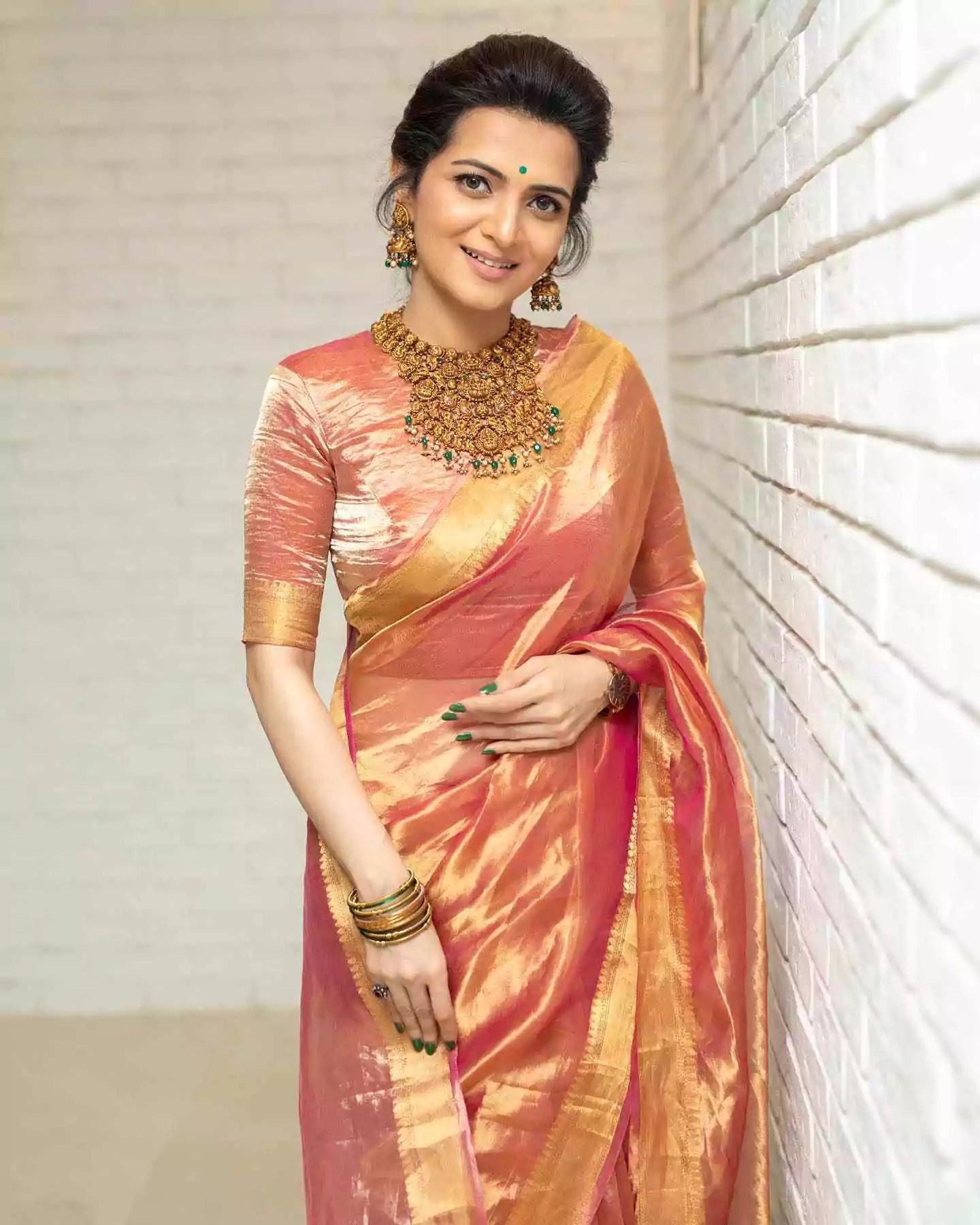 DD Neelakandan Pink Saree