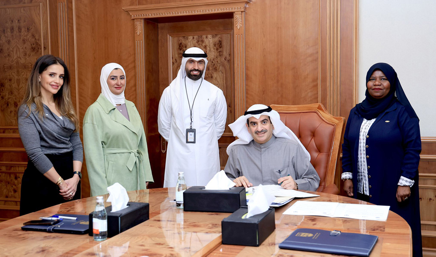 &laquo;هيئة الرياضة&raquo; توقع عقود تصميم مشروعي استاد نادي الكويت واستاد نادي القادسية