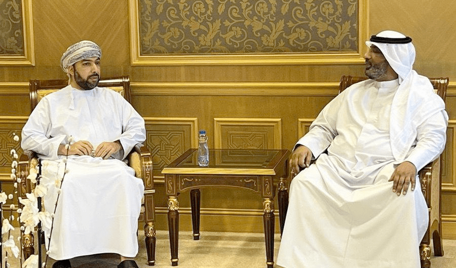 رئيس المركز الوطني للأمن السيبراني يبحث مع سفير عُمان تعزيز التعاون بمجالات الأمن الرقمي