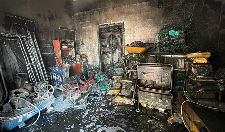 &laquo;الإطفاء&raquo;: إصابة 3 أشخاص في حريق محل بمنطقة جليب الشيوخ