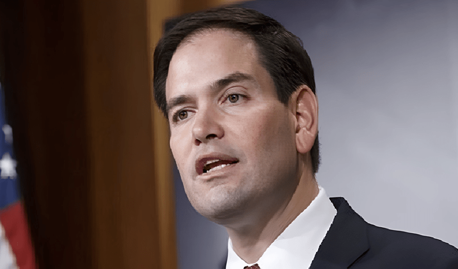 وزير الخارجية الأمريكي لترامب: شكرًا لك على الدفاع عن أمريكا