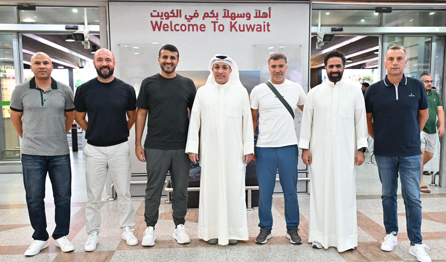 المدرب البرتغالي هوليو سوزا يصل الكويت لقيادة &laquo;الأزرق&raquo;