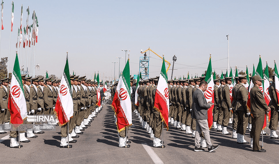 الجيش الإيراني يحذر أمريكا وإسرائيل من مغبة أي مغامرة جديدة ضد بلاده