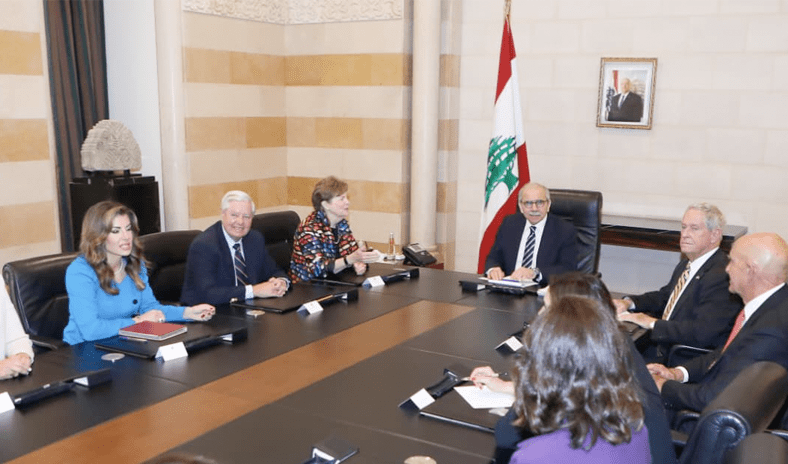 رئيس الوزراء اللبناني: مسار حصر السلاح وبسط سلطة الدولة انطلق ولا عودة إلى الوراء