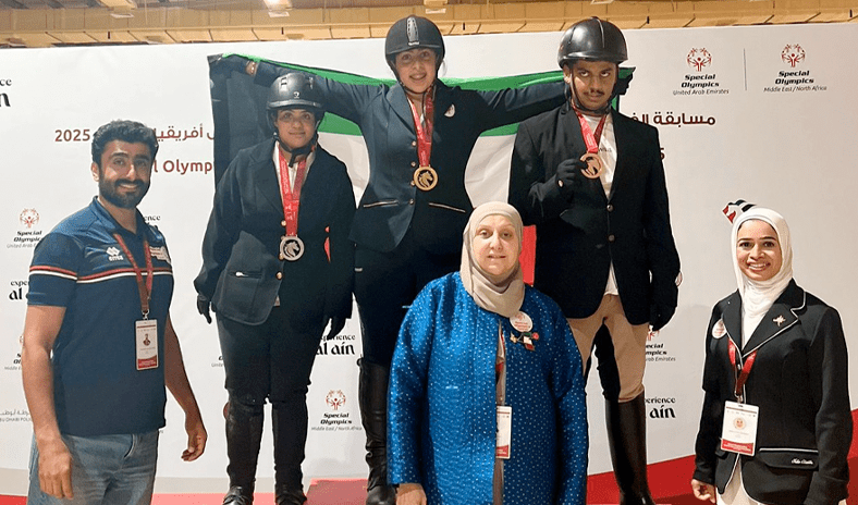 فرسان الكويت يحصدون المراكز الثلاثة الأولى في سباق &laquo;الركوب الإنجليزي&raquo; بالأولمبياد الخاص بالإمارات