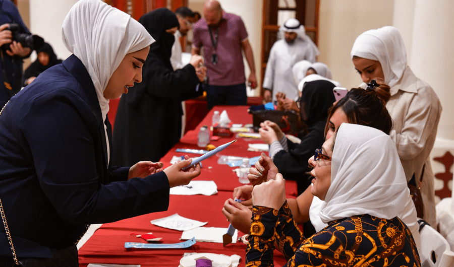 ورشة في بيت السدو للتعريف بفن التطريز بإبرة النفاش
