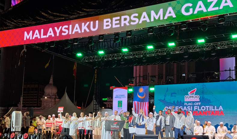 رئيس الوزراء الماليزي يطلق وفود الصمود من أرخبيل جنوب شرق آسيا دعما لغزة