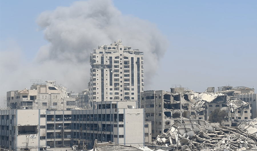 استشهاد 98 فلسطينياً برصاص قوات الاحتلال وارتفاع وفيات &laquo;المجاعة&raquo; إلى 169 في غزة