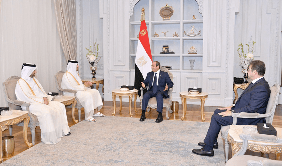 الرئيس المصري ورئيس وزراء قطر يؤكدان الرفض القاطع لإعادة احتلال غزة وأي محاولات لتهجير الفلسطينيين