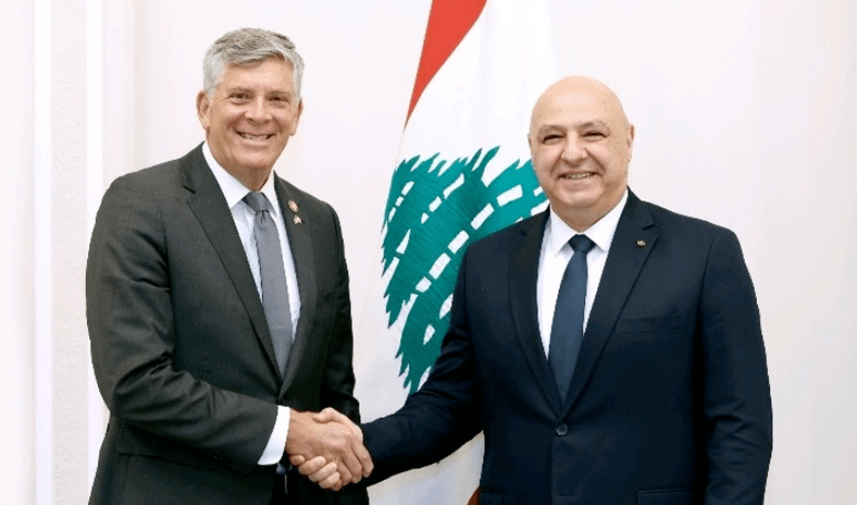 الرئيس اللبناني: ضرورة التجديد لليونيفيل لحين الانسحاب الإسرائيلي