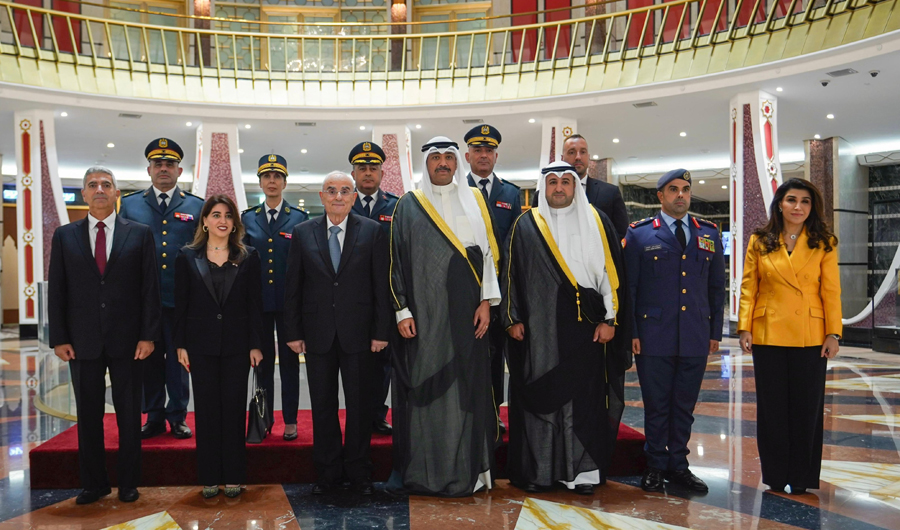 وزير الدفاع يبحث مع نظيره اللبناني تعزيز التعاون العسكري