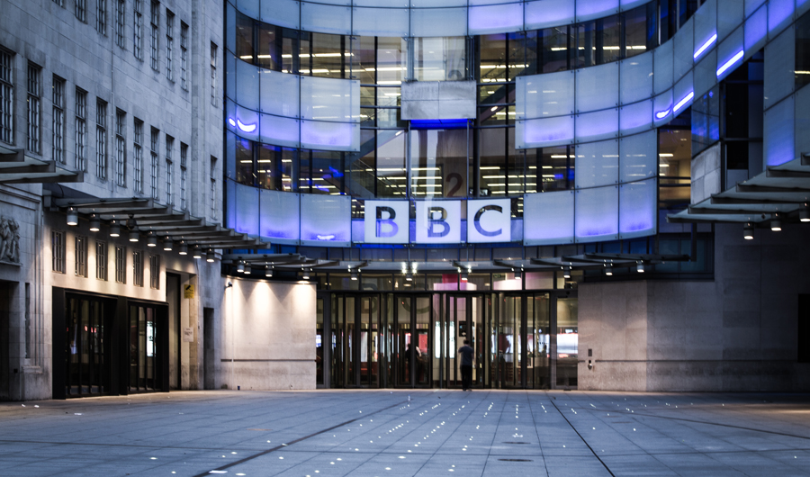 فضيحة تعاطي كوكايين تهز الـ BBC والهيئة تستعين بمكتب محاماة للتحقيق نيابة عنها