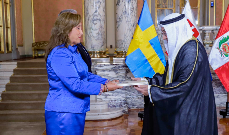 سفير الكويت لدى البرازيل يقدم أوراق اعتماده سفيراً غير مقيم لدى بيرو