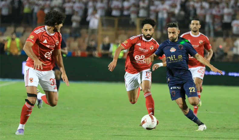 الأهلي يحسم &laquo;ديربي القاهرة&raquo; بفوز مثير على الزمالك