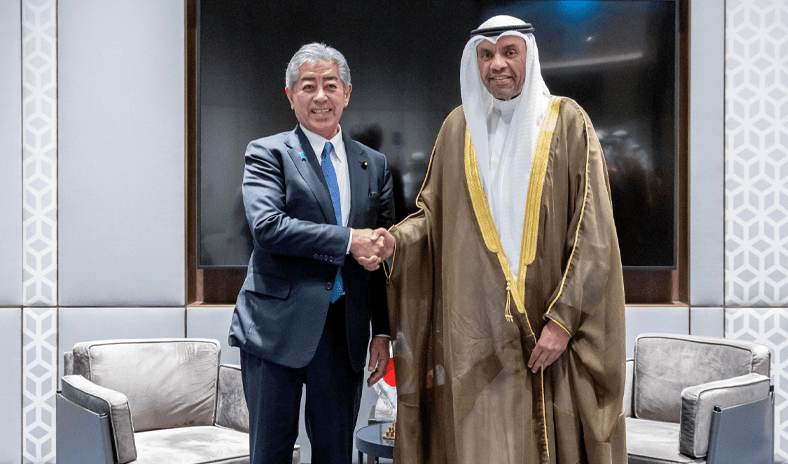 وزير الخارجية يلتقي نظيره الياباني بمناسبة زيارته الرسمية إلى دولة الكويت