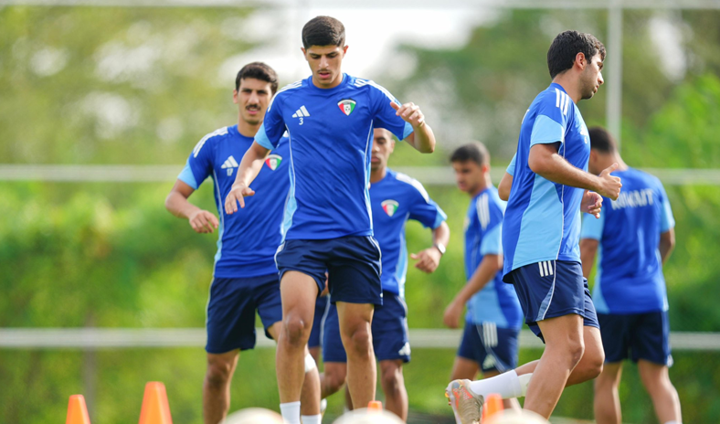 استبعاد 3 لاعبين من قائمة الأزرق الأولمبي