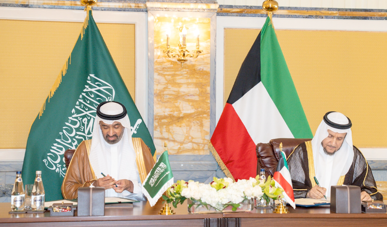 الكويت والسعودية توقعان مذكرة تفاهم في مجال الخدمة المدنية والتنمية الإدارية&nbsp;