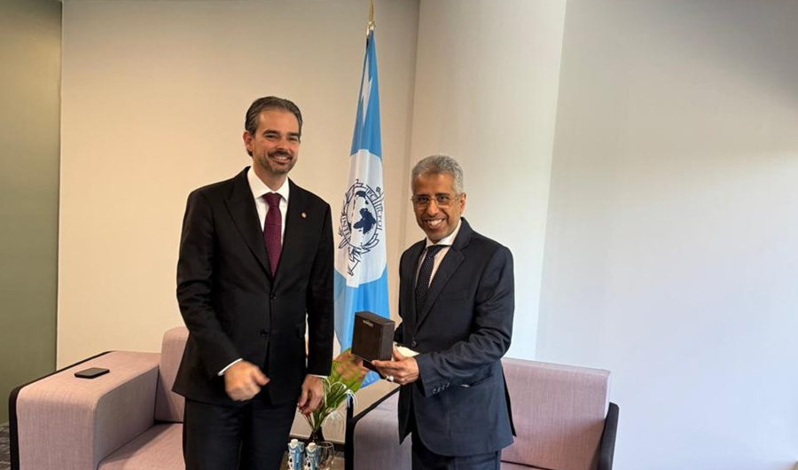 مجلس وزراء الداخلية العرب و&laquo;إنتربول&raquo; يبحثان تعزيز التعاون الثنائي