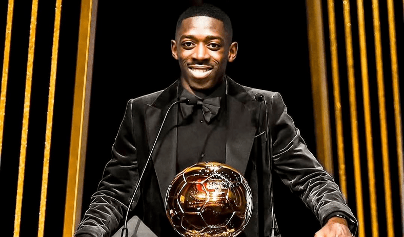 عثمان ديمبيلي يفوز بجائزة الكرة الذهبية لأفضل لاعب في العالم لعام 2025 عثمان ديمبيلي يفوز بجائزة الكرة الذهبية لأفضل لاعب في العالم لعام 2025