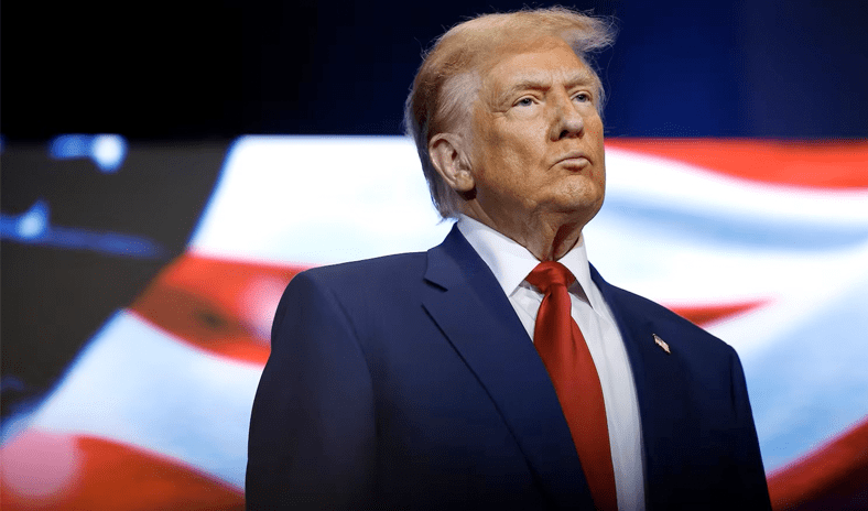 الرئيس الأمريكي: سأطلب من المحكمة العليا الأربعاء حكماً عاجلاً بشأن الرسوم الجمركية