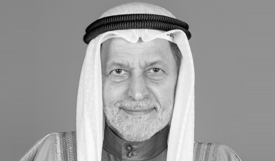 نائب رئيس الوزراء ووزير النفط الأسبق الدكتور عماد محمد العتيقي في ذمة الله