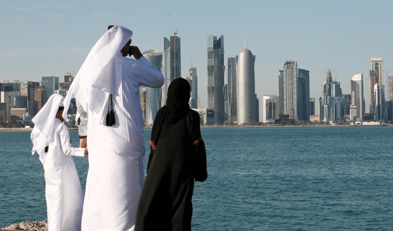 قطر تمنح الموظفين المتزوجين حافز زواج 12 ألف ريال سنوياً