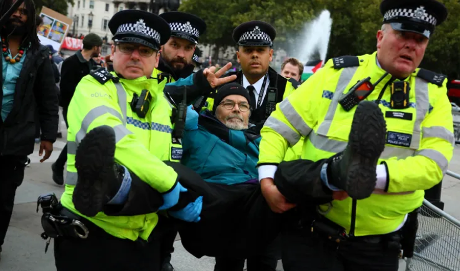 شرطة لندن تحتجز العشرات من مؤيدي &laquo;فلسطين أكشن&raquo;