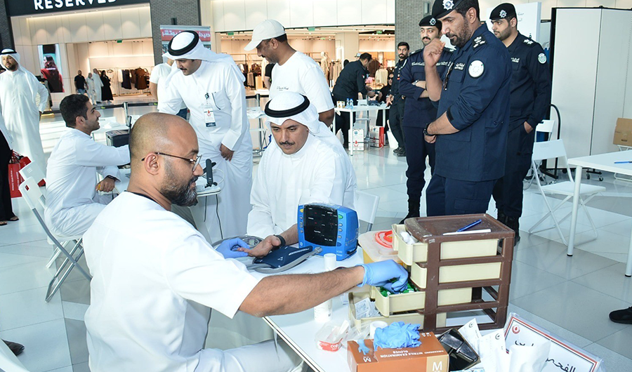 محافظة الأحمدي دشنت حملتها السادسة للتبرع بالدم محافظة الأحمدي دشنت حملتها السادسة للتبرع بالدم
